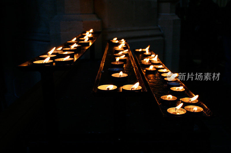 巴斯修道院的蜡烛