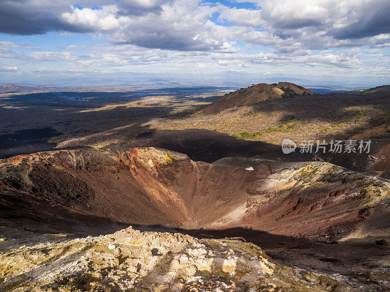 尼加拉瓜的塞罗内格罗火山