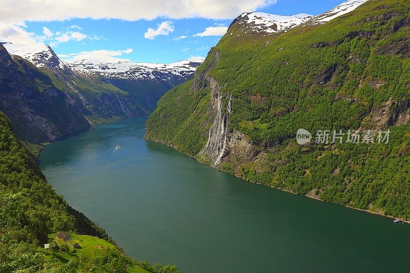 Geiranger峡湾，游船，七姐妹瀑布-挪威，斯堪的纳维亚