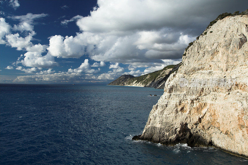 海滨的Lefkas