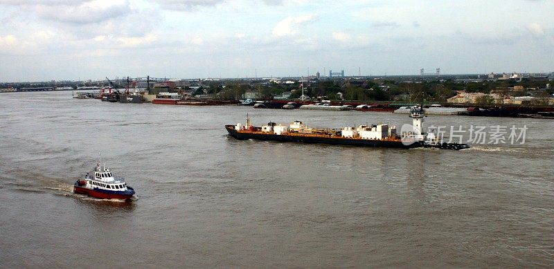 密西西比河在新奥尔良的交通