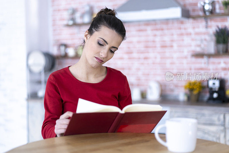 读书的女人，读书的女人