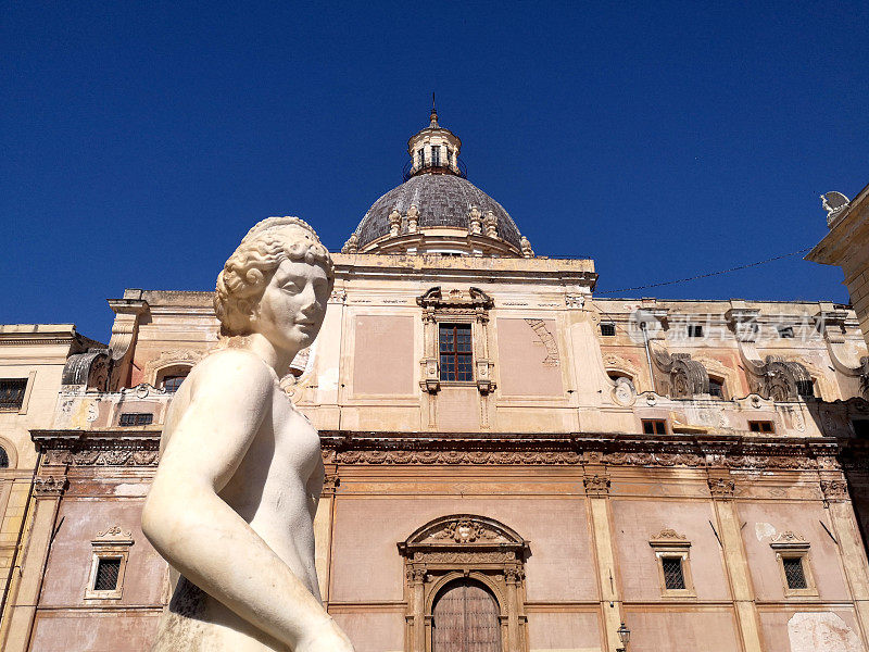 比勒陀利亚广场和圣卡特琳娜教堂，巴勒莫，西西里