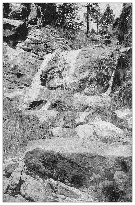 美国古老的黑白照片:瀑布，威廉姆斯峡谷，科罗拉多州