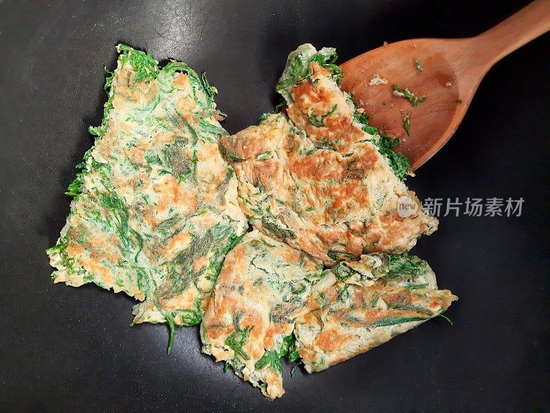 烹饪相思叶煎蛋卷-食品的准备。