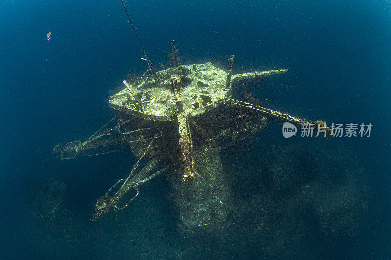 英国皇家海军“天鹅”号船在澳大利亚西海岸的邓斯伯勒外海失事