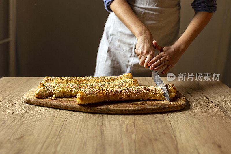 从馅饼生活中分一杯羹