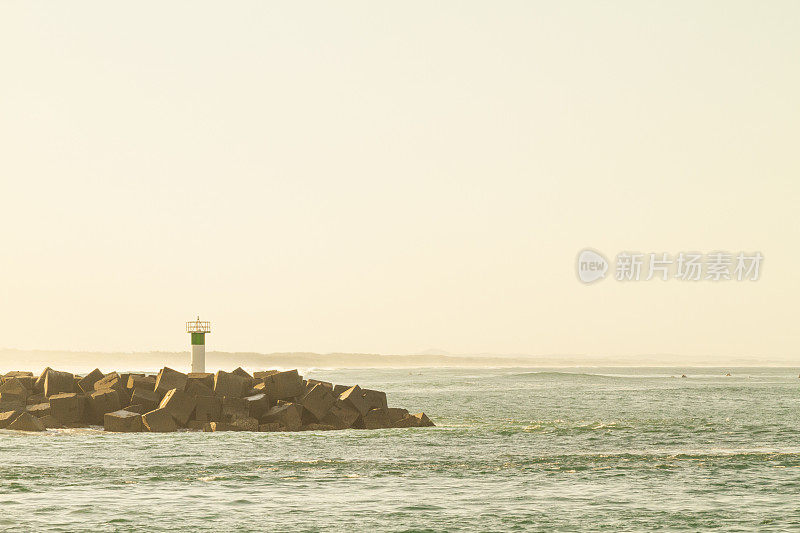 昆士兰黄金海岸的尖嘴灯塔