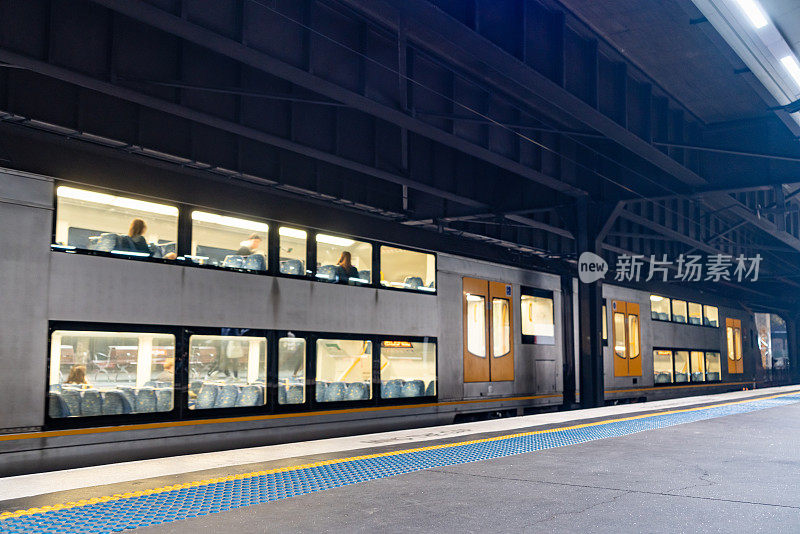 环形码头火车站，悉尼，澳大利亚