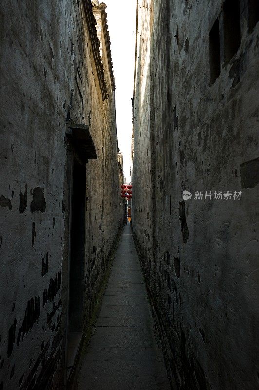 中国西塘村的古窄道