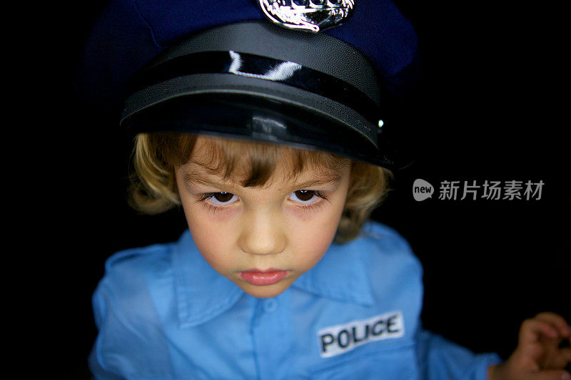 小警察