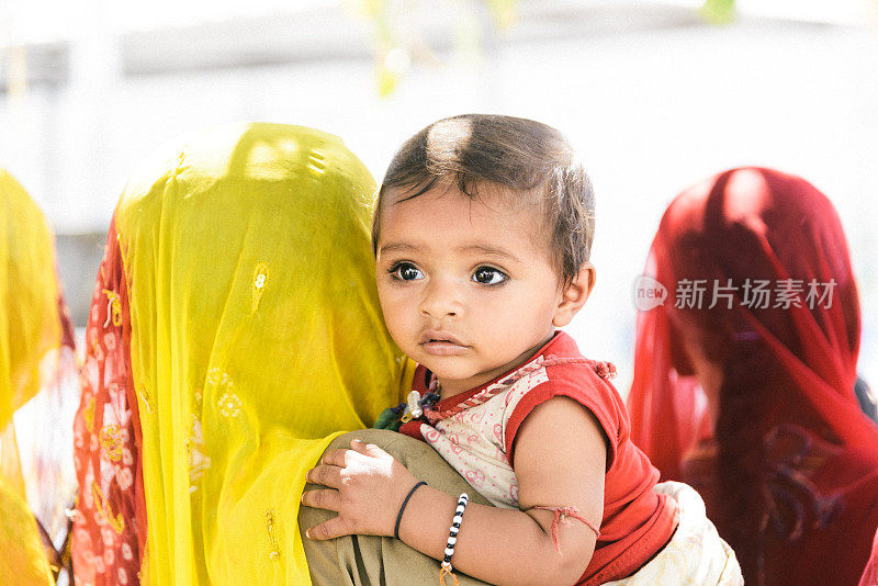 母亲和孩子，印度