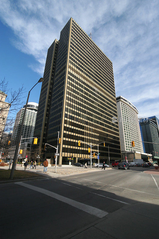 渥太华市中心办公大楼