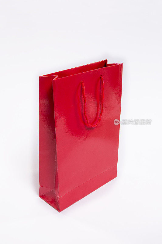 红色的购物袋