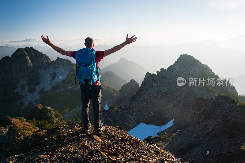 山间历险