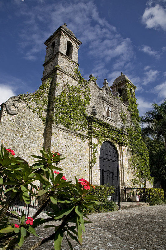 迈阿密椰子林教堂