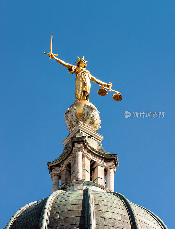 伦敦的正义雕像