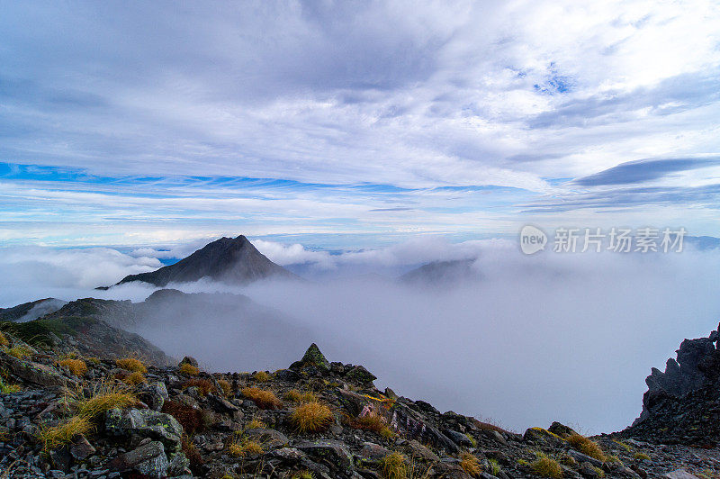 南阿尔卑斯山,日本山梨县县