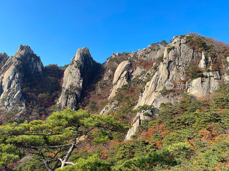 秋天的首尔道峰山