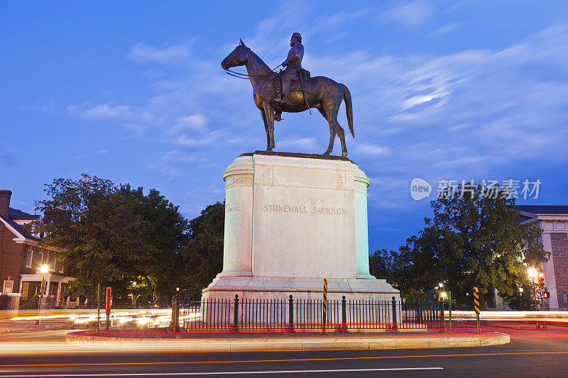 弗吉尼亚州里士满的杰克逊石墙纪念碑