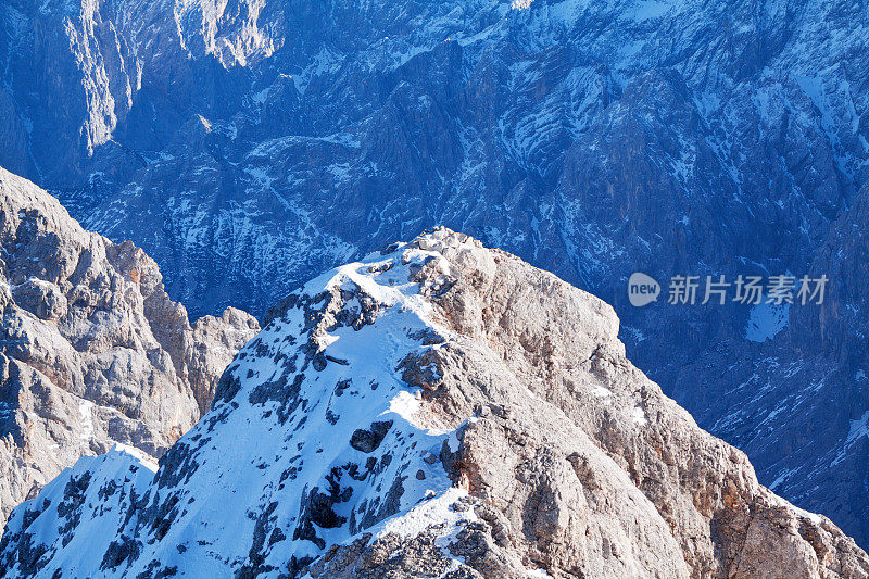 Zugspitze山的岩石