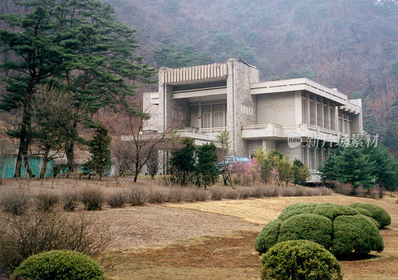 朝鲜，Myohyangsan山:赠送总统礼物的大厅
