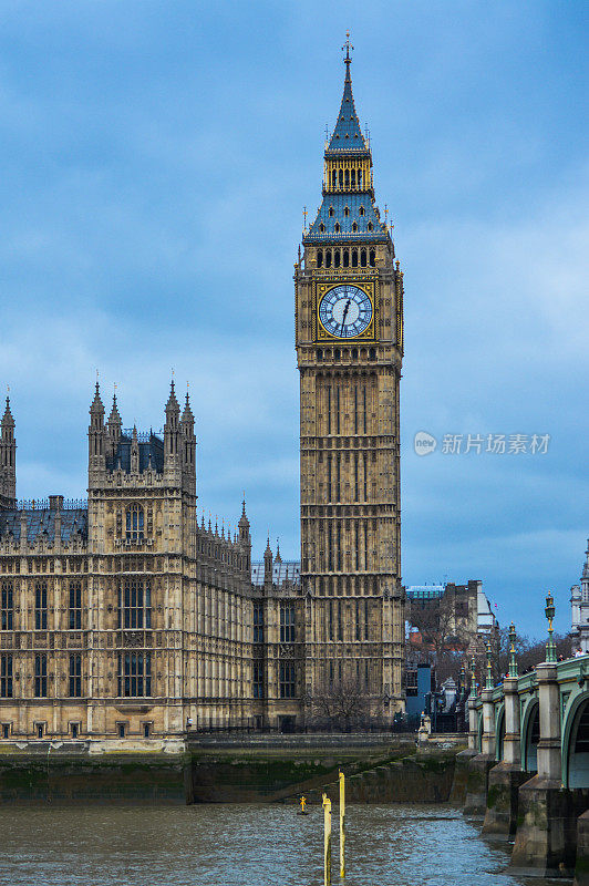 英国伦敦议会大厦和大本钟