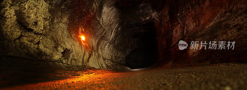 夏威夷火山国家公园熔岩管