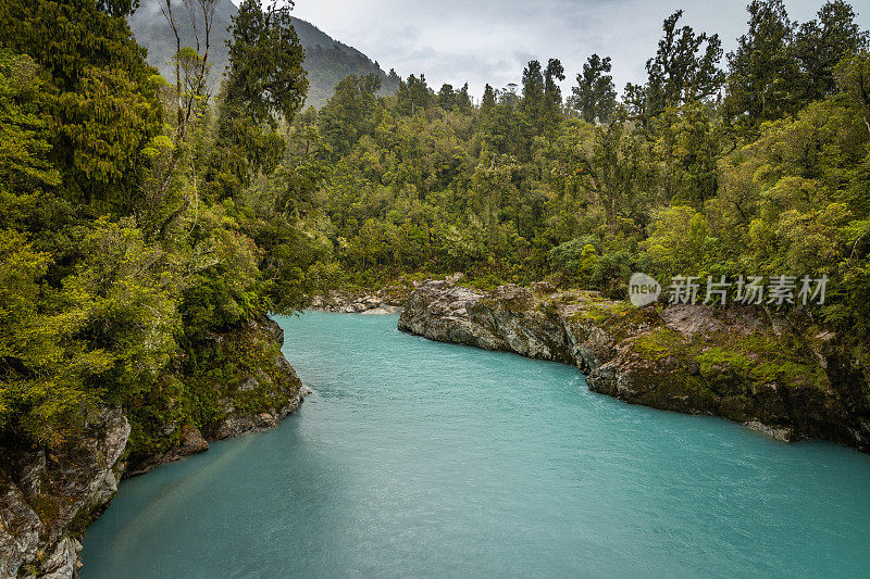 霍基提卡湖峡谷的风景，霍基提卡，南岛新西兰，旅游目的地