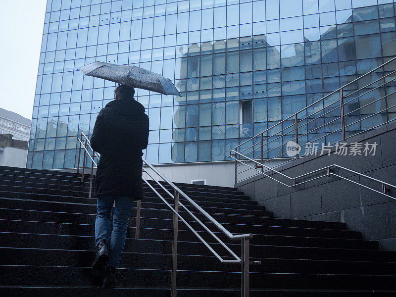 城市里的雨