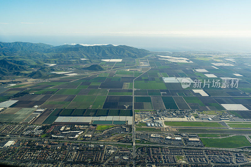 加州奥克斯纳德地区卡马里洛高空鸟瞰图