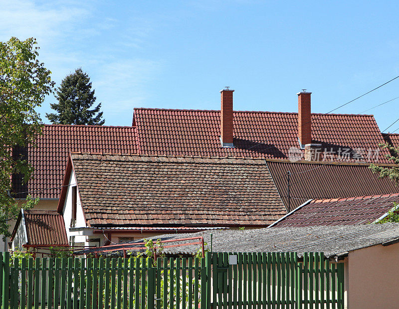 城市中住宅建筑的屋顶