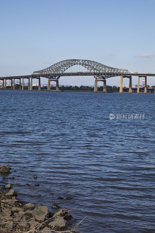 纽瓦克湾大桥中心跨度，Bayone新泽西海岸线景观