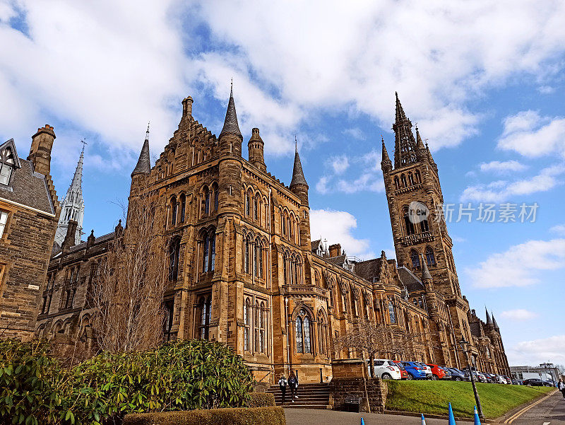 历史哥特式格拉斯哥大学建筑在苏格兰，英国