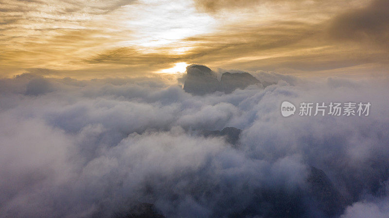 意大利南蒂罗尔的白云石，拉瓦雷多丘