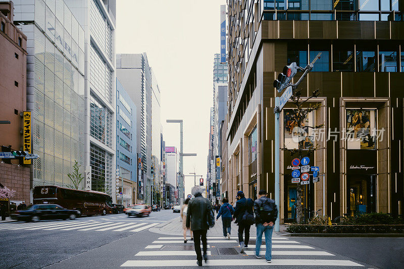 东京银座的街道。