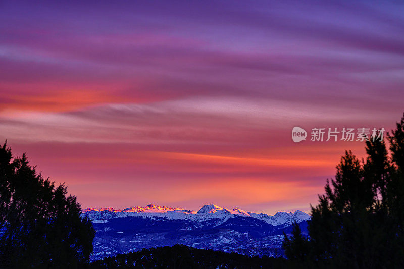 科罗拉多落基山高冬季景观