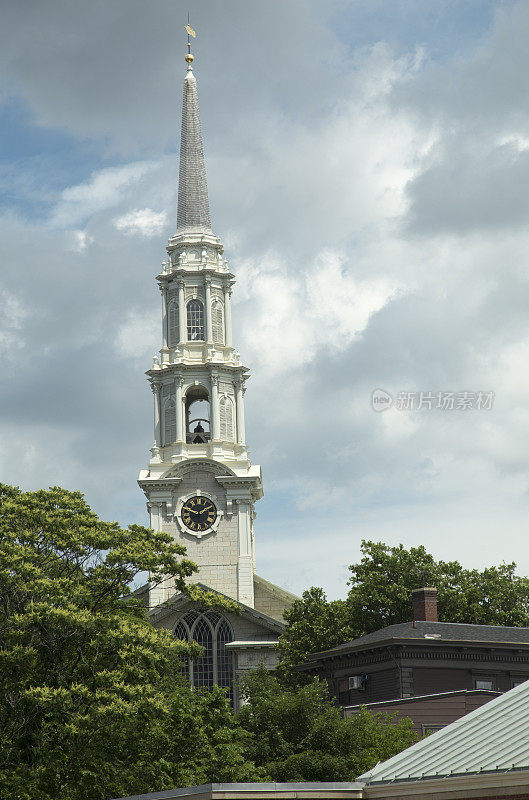 罗德岛，普罗维登斯，第一唯一神教教堂的塔尖。