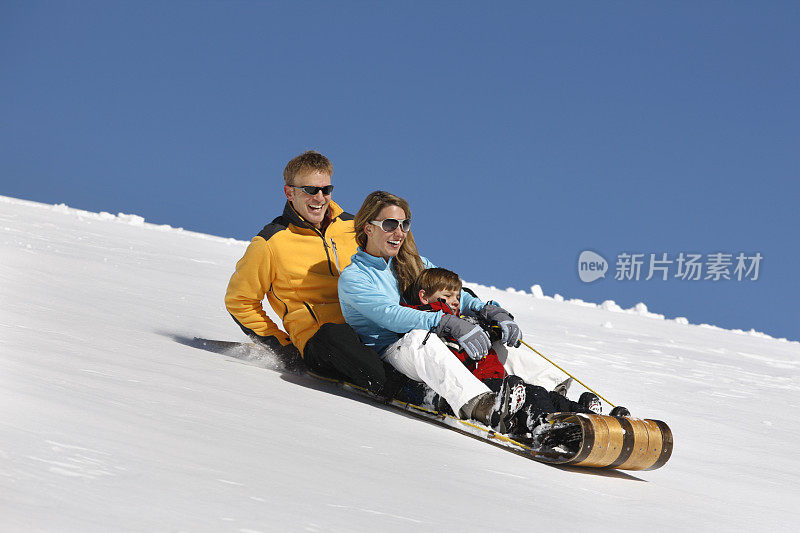 科罗拉多州的家庭雪橇