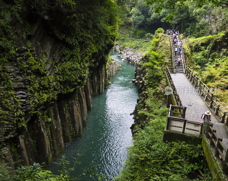 高知湖峡谷，日本。