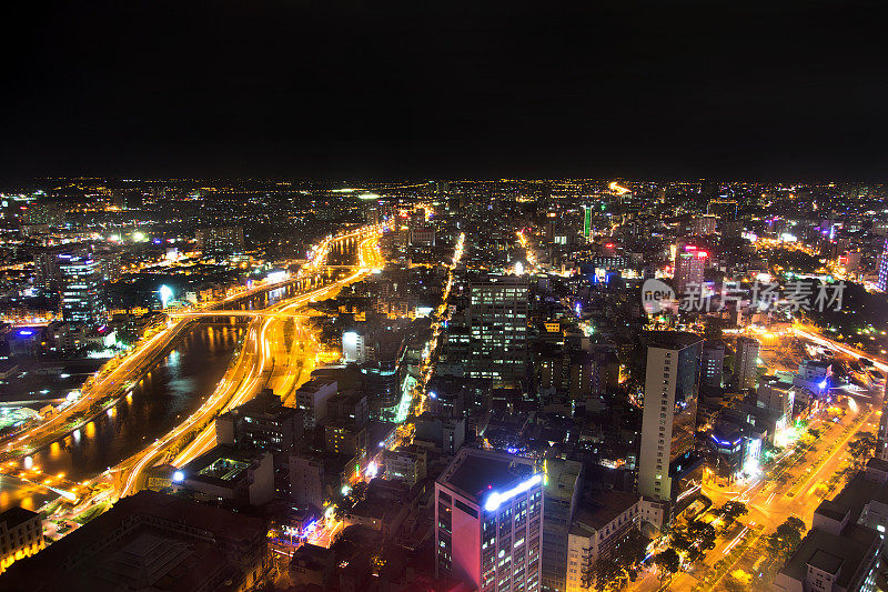 越南胡志明市夜晚城市天际线