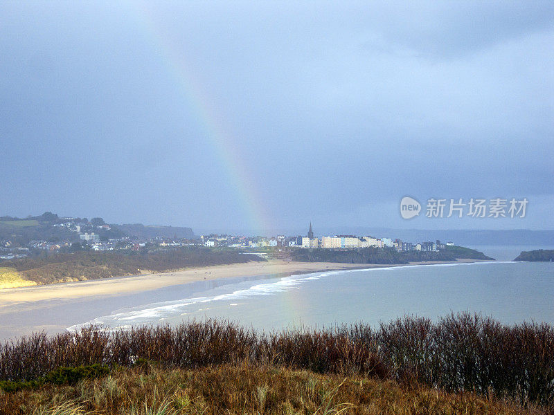 彩虹视图从南海滩到滕比，英国