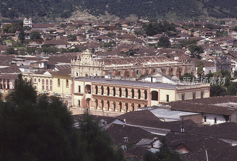 殖民时期的建筑圣克里斯托巴尔德拉斯卡萨斯恰帕斯墨西哥