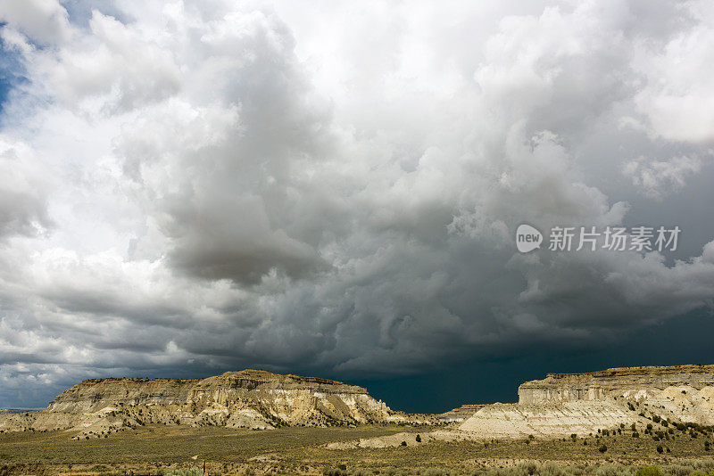 犹他州——夏季大雷雨