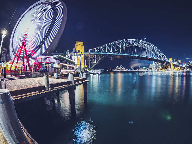 澳大利亚悉尼港的夜景