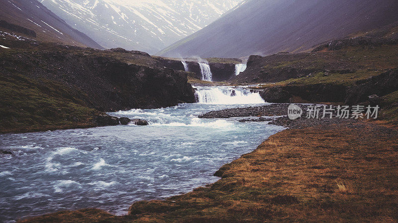 不可触摸的自然风景