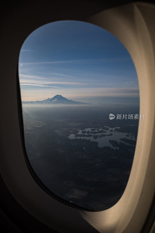 雷尼尔山