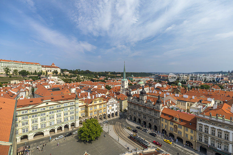 布拉格老城区高角度视图