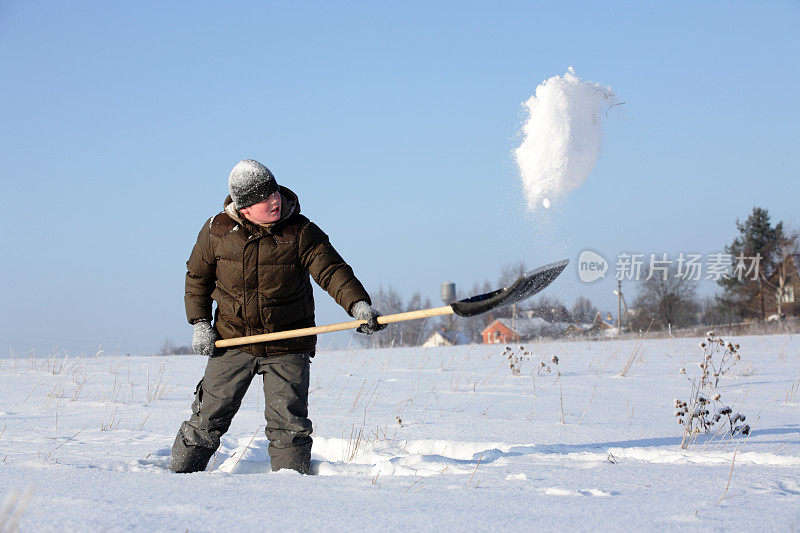 铲雪