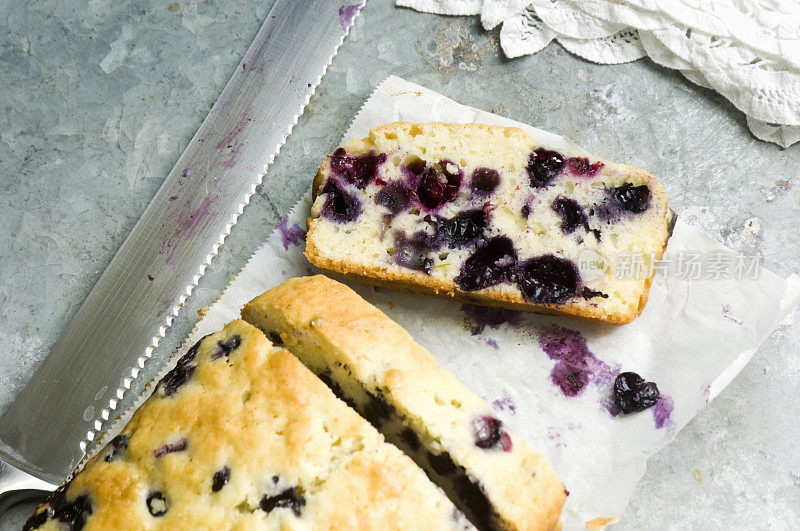 蓝莓面包蛋糕